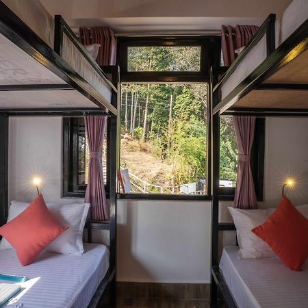 Zostel Rinchenpong Hostel Eksteriør bilde