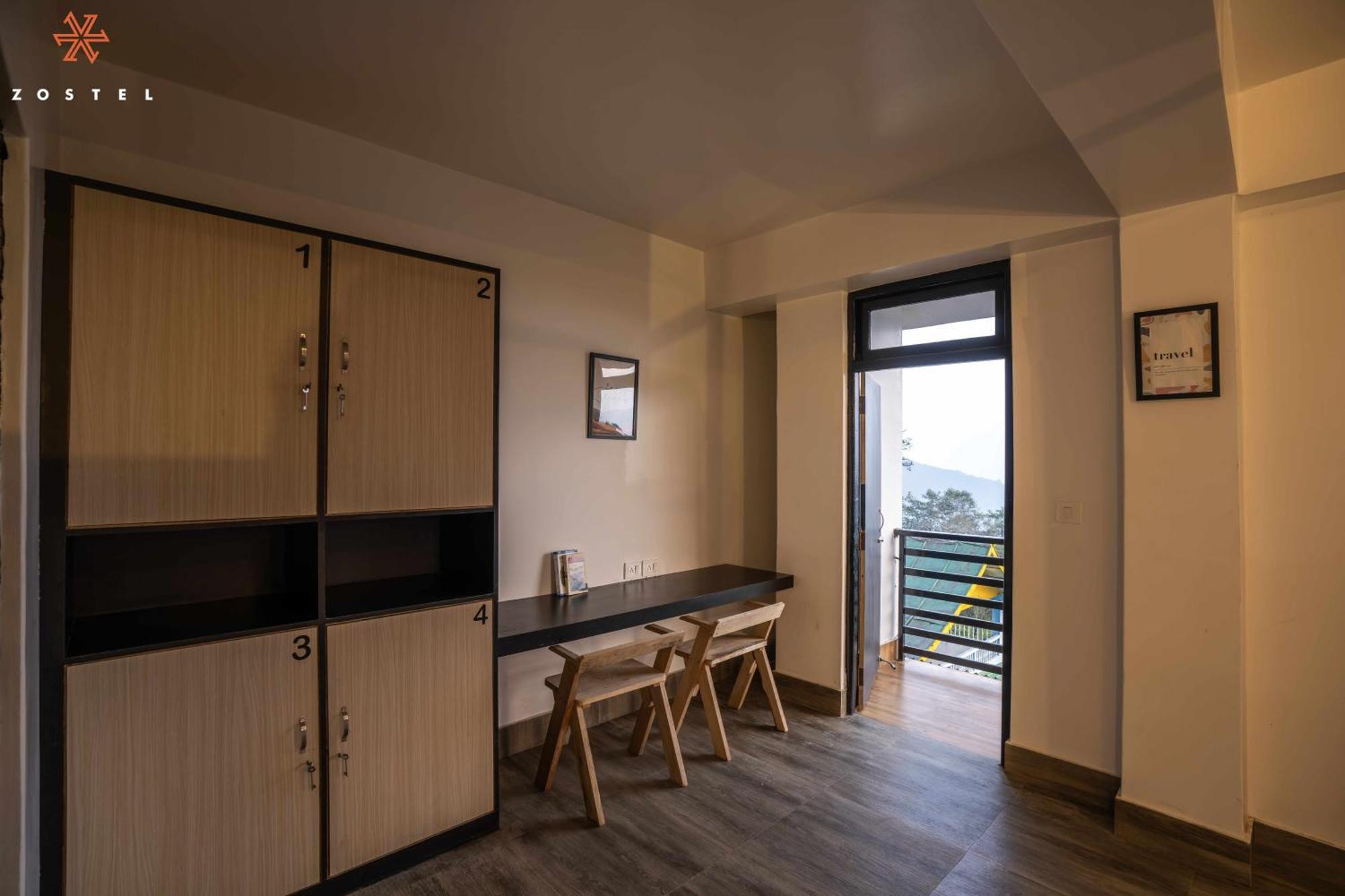 Zostel Rinchenpong Hostel Eksteriør bilde